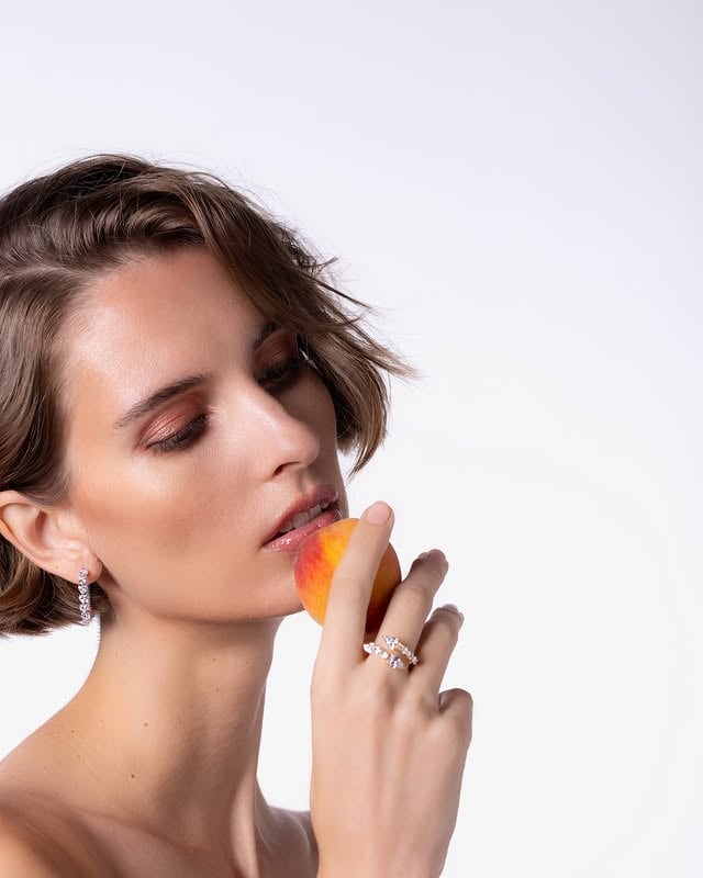 skin-licious🤌🏽🍑for @diamondchemistryjewelry shot by @riabangard by @athirathakkar
