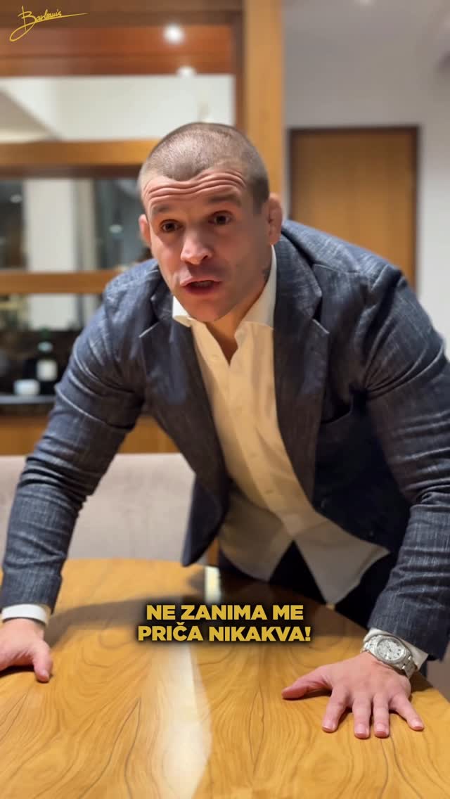 SAMO ZLATO BAKII! 🤩💰🥇👑 Golden Edišn - 20% JAČI ELIXIR💥svaka bočica je ručni rad! 🤯ULTRA Limitirana Serija na samo 1000 komada za ceo Balkan i Evropu!Hvala VAM SVIMA ŠTO STE UZ NAS 10 Godina! 🙏🏼🙏🏼...#vasobakocevic #mmasrbija #mmabalkan #fnc #parfem #brada #citati #balkancitati #balkan #srbija #beograd #vicevi #smesno #mimovi #smijeh by @barbams.europe