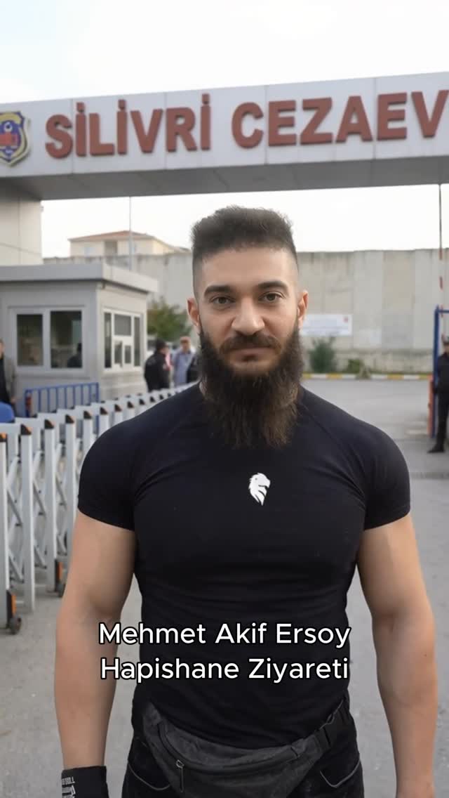 Mehmet Akif Ersoy hapishane ziyareti
