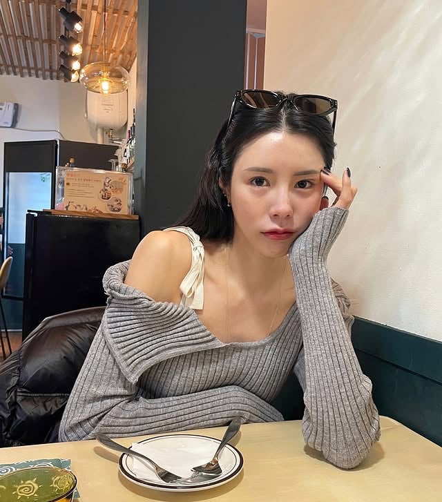 🧊 by @eleeeoh_2