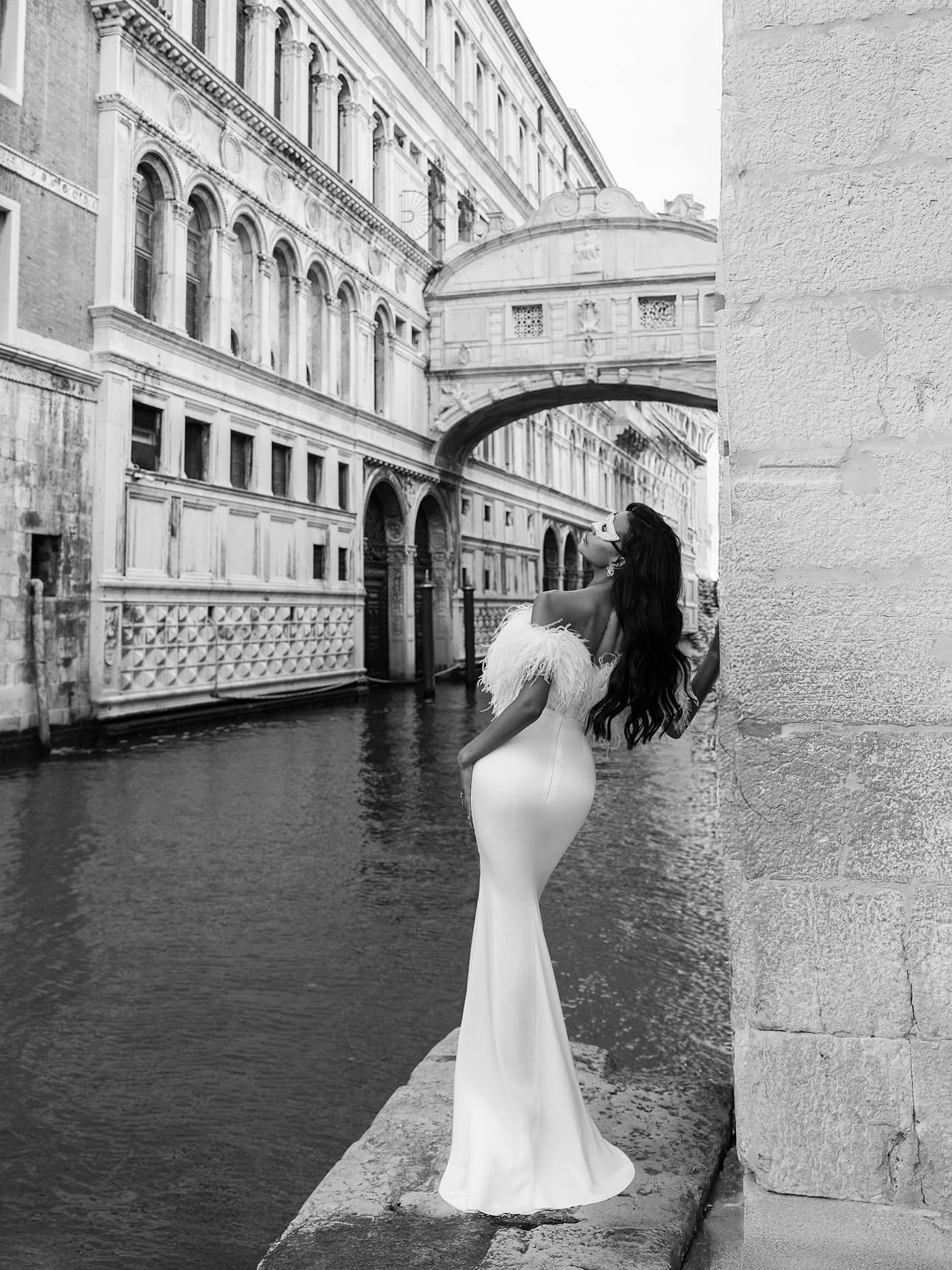 @__cinderellascloset__ ✨dream clothes ✨🤍 In my Dream Place #vecinelover by @maylin_aguirree