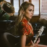 Bibiana Hruskova(@vivienswonderland)'s profile avatar