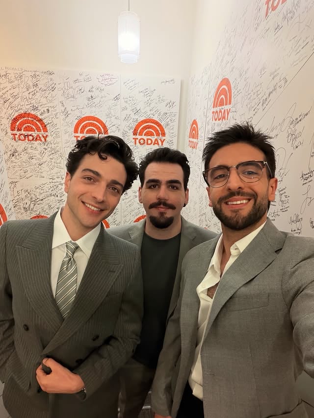 See you soon at 9:45 am ET on @todayshow ✨
