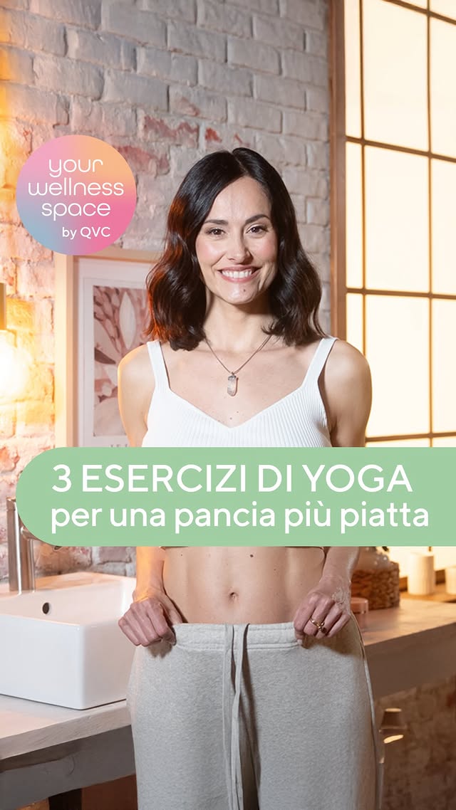 Ti sveliamo 3 esercizi per sgonfiare la pancia✨Li proverai? 🧘🏻‍♀️🧘🏼‍♂️#YogaPerLaPancia #MichelaCoppa #PanciaPiatta #workoutAtHome #YogaDaily by @michelacoppaofficial