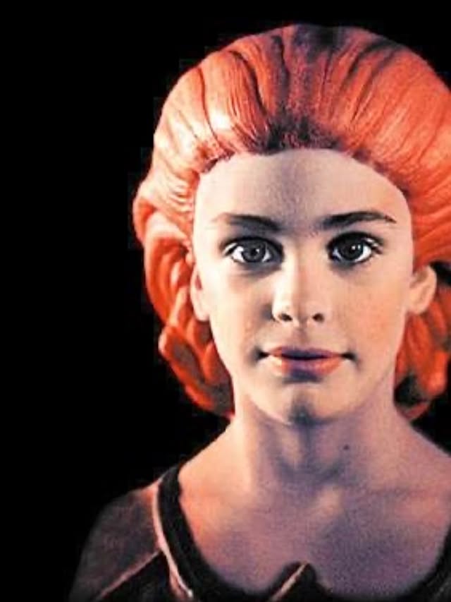 I år er det 30 år siden filmen Jakten på Nyresteinen hadde premiere. Hva det har gjort med knotten å ha vært eksponert i så stor del av livet kan jeg ta med psykologen min, men du må gjerne avsløre at du er over 30år ved å kommentere hva du husker med filmen under her!