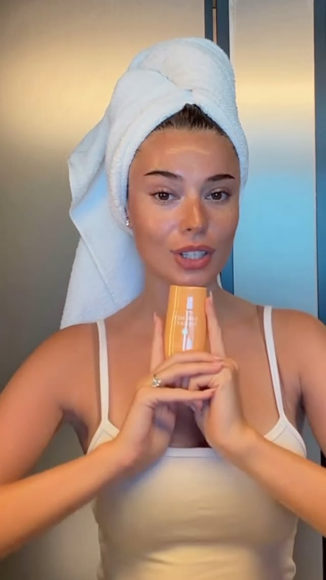 nyc with @summerfridays shade drops SPF50, glowy yummy skin !!!🍎 #ad by @evarankiin