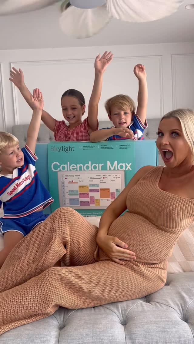 MOTHERS DAY GIVEAWAY ✨💕HOW TO ENTER:✔️ Follow me @hannahpolites and @myskylight on Instagram ✔️ Like this post✔️ Tag a friend in the comments (each tag = 1 entry)🩷 BONUS ENTRY: share to stories🩷EDIT: winner @sammy.lodge5 🥳✨For those who can’t wait 😜 use code: HANNAHCAL for $85 off 15” calendar and HANNAHMAX for $119 off Calendar Max 😍😍😍Entries close 6th MAY and winner will be picked at random and announced by me from this account only.Please note: Giveaway and promotion only available within Australia 💕 Skylight available globally ✨ by @hannahpolites