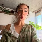 @haleyluhoo