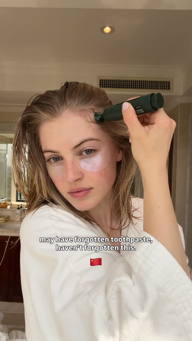 travel friendly? check.little bit obsessed? check.actually works? check.my bio-pilixin hairline booster from @scandinavianbiolabsco has officially been all over the world with me (Scotland, Italy and China) and it’s safe to say I have noticed a big difference in my hairline!! It’s also perfect to chuck in your bag and go and is so quick and easy to apply it’s genuinely worth taking it everywhere with you✨✈️I started using it because I noticed A LOT of breakage around my temples from all the slicked-back buns I was doing (I can’t help it I love looking like an egg). And I can safely say it has really really helped and if you know me, you know I wouldn’t be this positive about something unless I truly liked the product and now you can’t catch me without this!!🫶🏻 girls and guys this is for you!! if you want to try it out use code ANNIE_20 for 20% off :)))ad by @anniekknowles