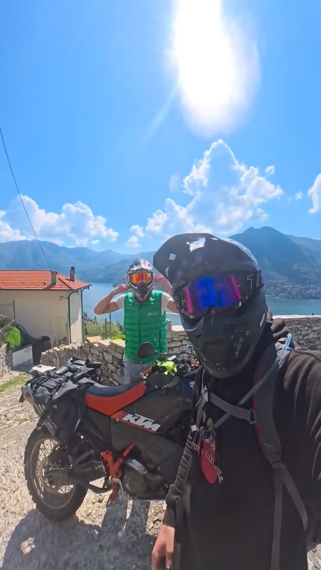FIDATI.. #adventure #africatwin by @stefanobeacco