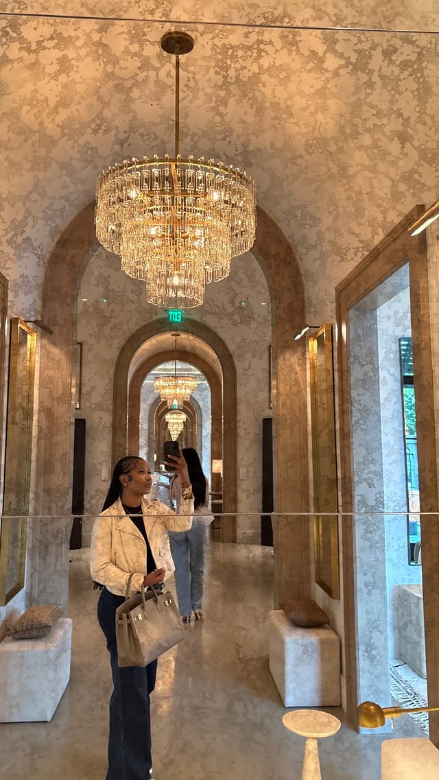 Spend the day with me as a content manager for @decor2remember_ , like I tell you guys everyday is different! In this vlog we spent a day in Dallas#vlog #dayinthelifevlog by @prettisusuu