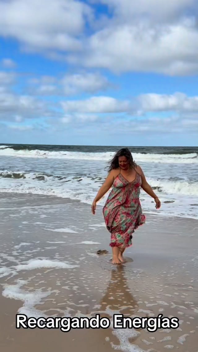 #viral #parati #eshoyesahora #vivanlavida #curvygirl by @rosanaaliciamaidana