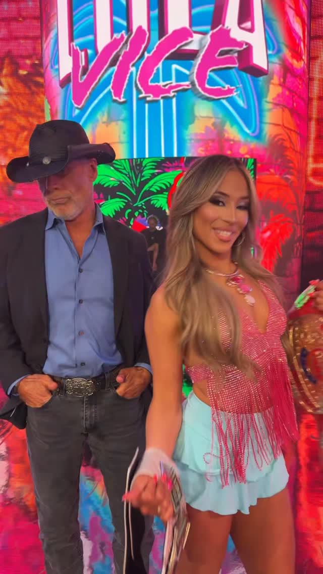 You heard the lady… what she said. 🌴🤠 #WWENXT TONIGHT 8/7c @thecw by @lolavicewwe