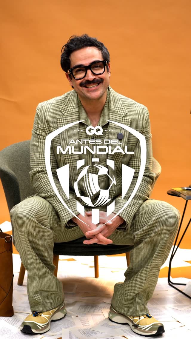 Poncho Herrera se suma a una nueva edición de #AntesDelMundial con una conversación que mezcla historia, fútbol y memoria alrededor de la Copa del Mundo. El actor le manda un mensaje directo a la selección mexicana, habla sobre Javier Aguirre y recuerda cómo vivió su primer #Mundial, además de compartir algunos datos históricos que vuelven todavía más especial esta edición del torneo.Con México como una de las sedes principales en 2026, también reflexiona sobre lo que representa ver al país nuevamente en el centro del evento. ¡Mira el video completo! 😎Director/Productor: @emmagnlezGraphics: @lunmu.nPostproducer:@mau_raw_roadHead of Video: @ricardogarzalauProduction Coordinator: @alex_sffraustLead of Programming: @nafercaPost Coordinator: @seba.fernandez_ by @ponchohd