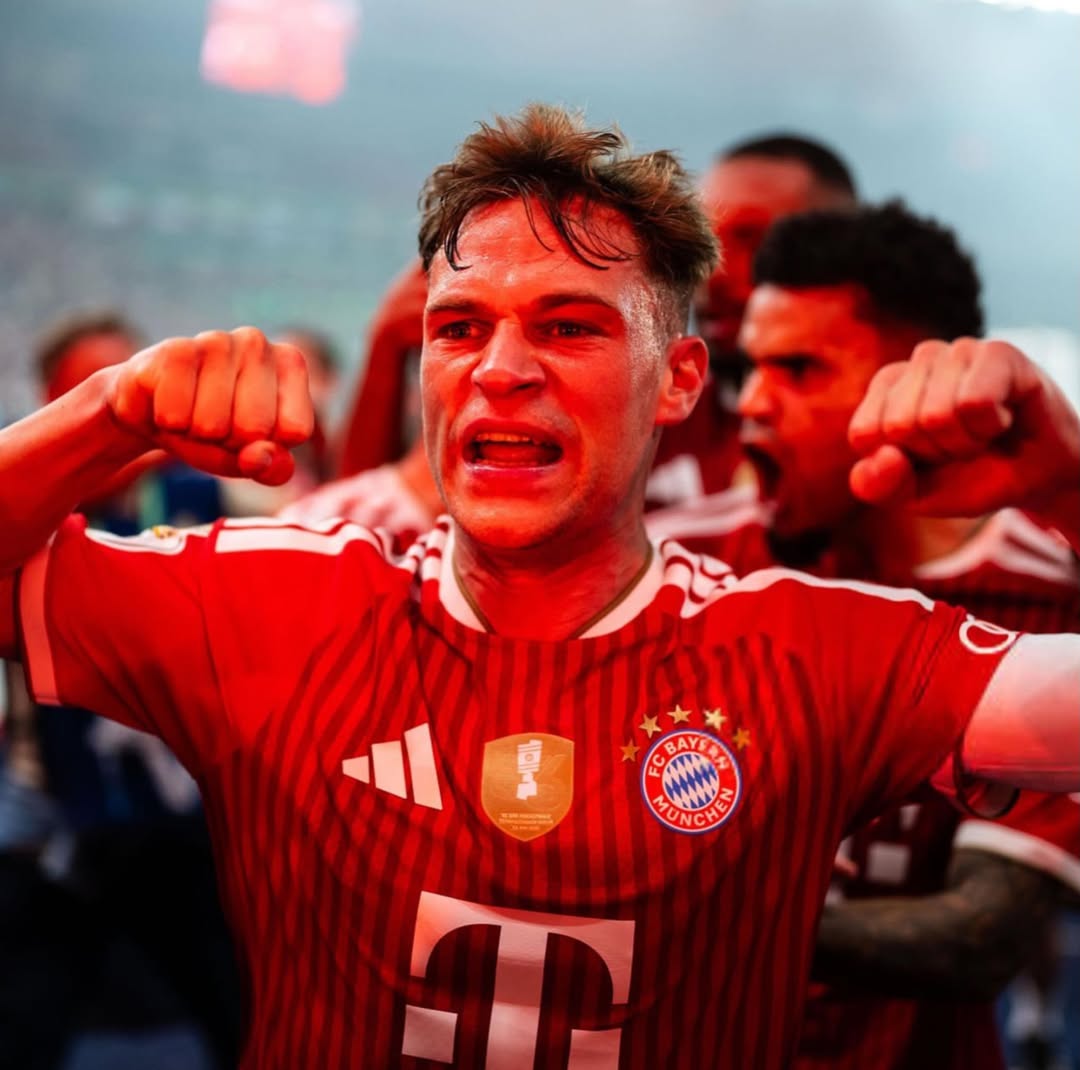 𝐏𝐎𝐊𝐀𝐋 𝐂𝐇𝐀𝐌𝐏𝐈𝐎𝐍𝐒!!! ❤️🤍- @fcbayern #kimmich #fcbayern #bundesliga #fcb #joshuakimmich by @joshkimmichfc