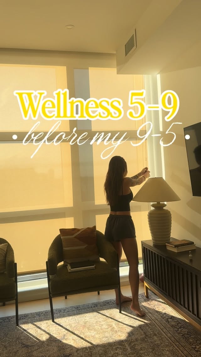 5-9 to feel my best 9-5 🥰 Probiotics are so underrated but forever a need for me! @justthrivehealth #JustThrivePartner by @alie.lima