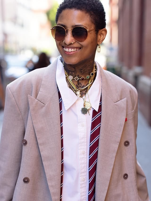 I was in New York last week for my daughters graduations and had one free day to shoot! It was a revelation! The first time in several recent trips when I thought NYC looked amazing! It must have been the heat bc it was way hot but everyone looked so cool! Thank you NYC!! (More to come over the next week!) by @thesartorialist