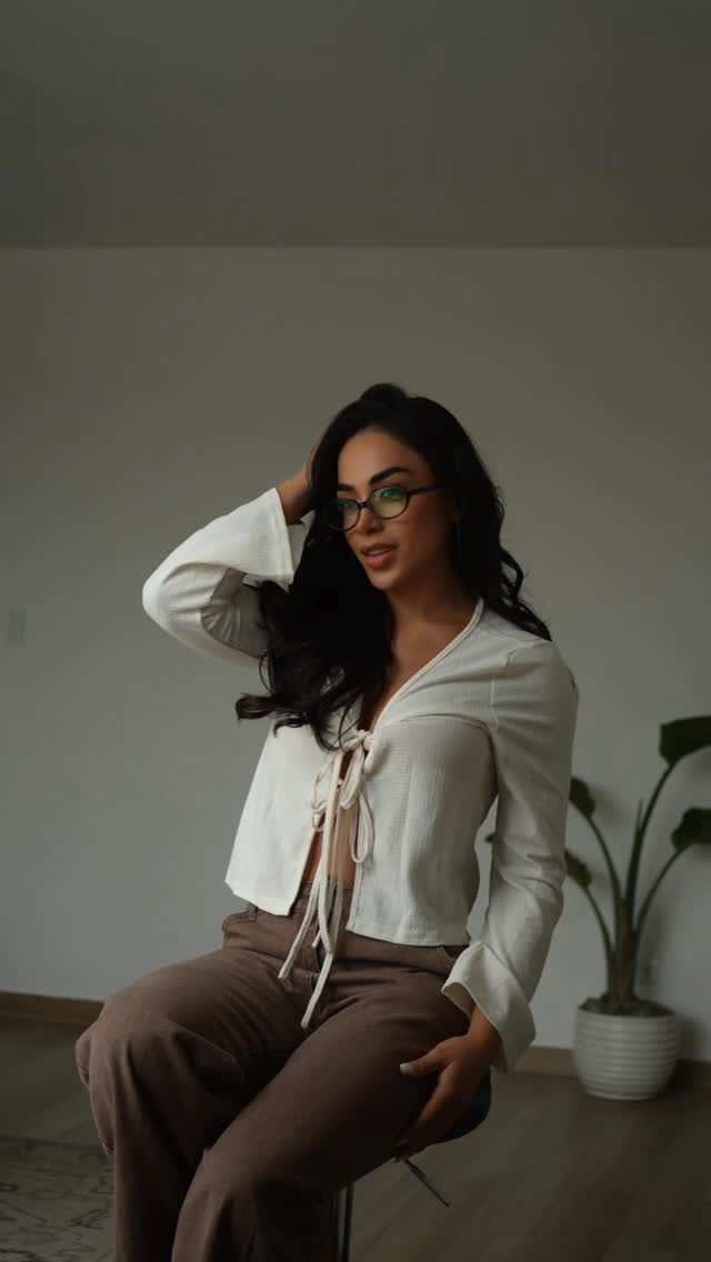 Ondas fáciles, rápidas y sin maltratar mi cabello ✨Mi moldeadora de Taurus lo hace todo en una sola máquina 😍@taurusoficialperu #peinados #ondas #lifestyle #cabello by @oneliamolina_