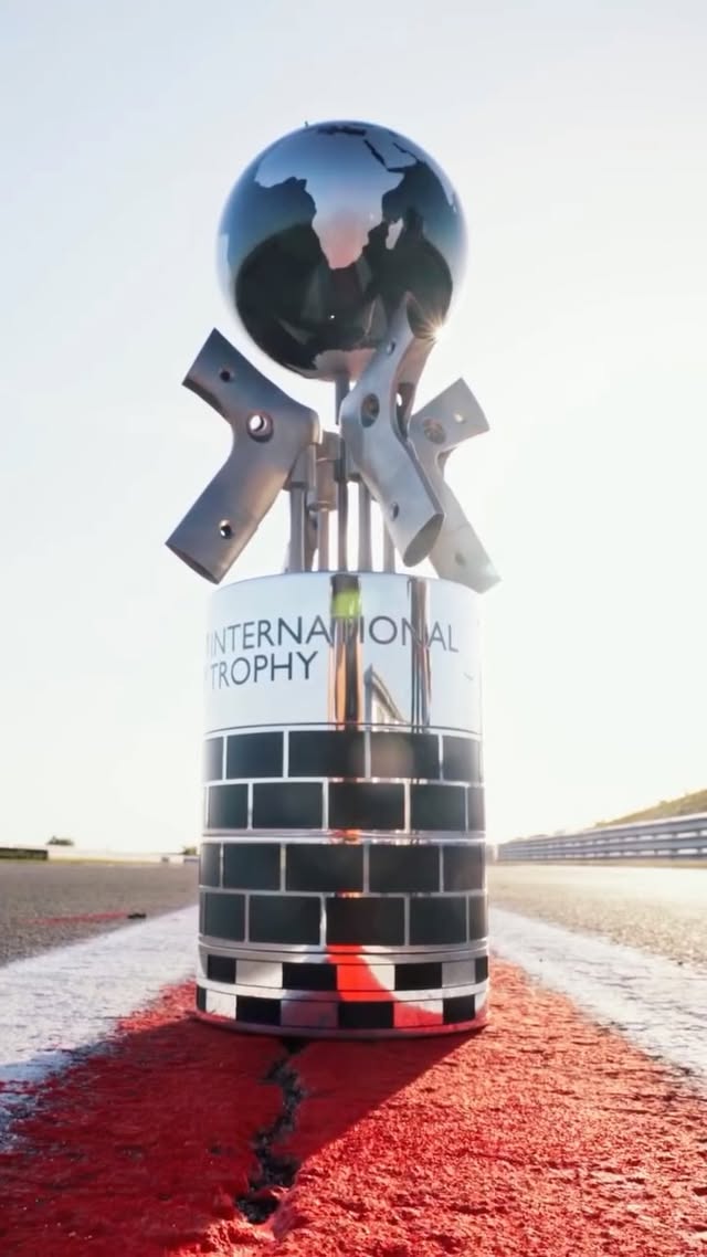 Silverstone...where legends are madeBRDC International TrophyThe one everyone wants to win...Tomorrow, the next chapter will be written 🏆Race 2: 10:15Race 3 / International Trophy: 15:50#BritishF4 by @thebrdc