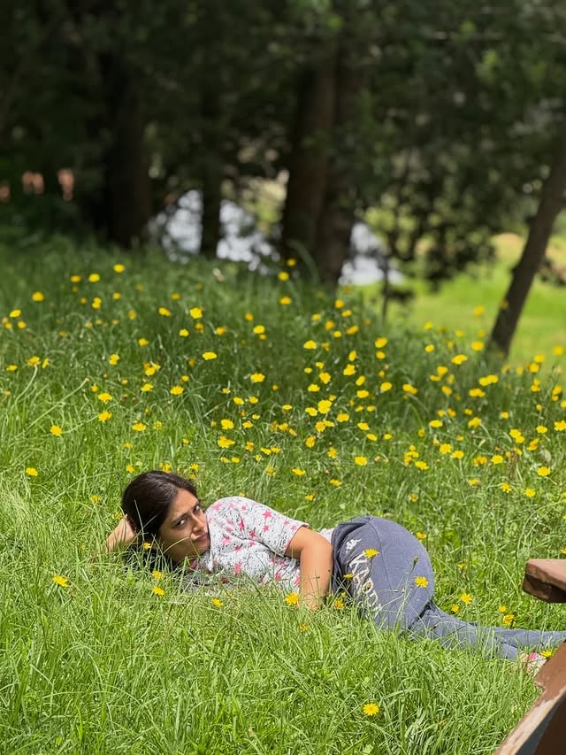 Wishing on dandelions all of the time 🎶💟🧿☯️🐒🌼🌬️ by @sastika_rajendran