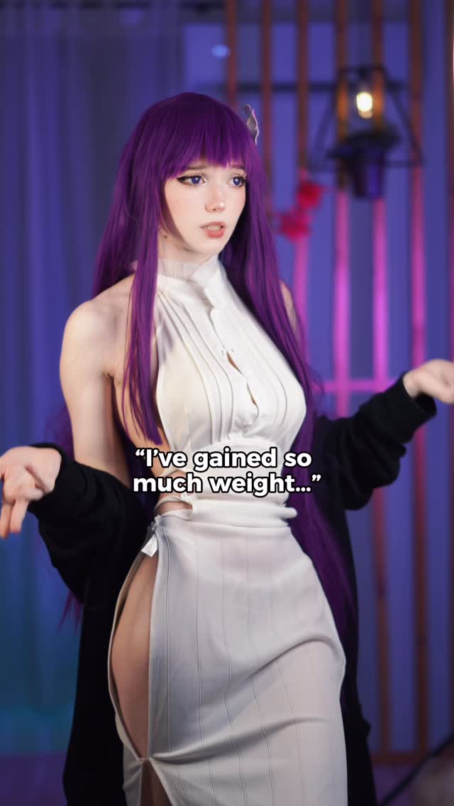 Do you like when you have more to grab? 🤫 #cosplaygirls #relatable #viral #formen by @annarainlee