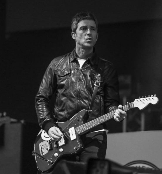 #OnThisDay in 2019, Noel Gallagher’s High Flying Birds played Manchester's Heaton Park 🐝
Were you there?
📸: Sharon Latham