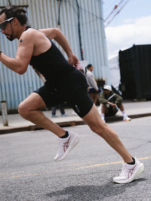 An energetic shoe, for an energised running experience 🏁 @banditgrandprix got to experience the bounce from the new NOVABLAST™️ 6 shoe. by @asicsrunning