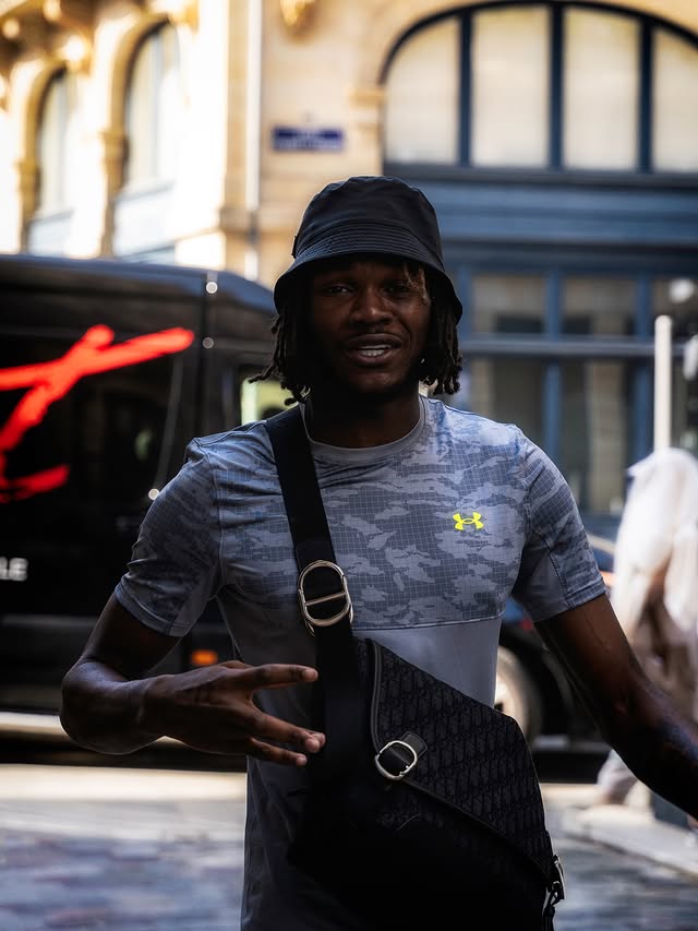 Nous étions présent au POP-UP de @nonolagriint à Bordeaux 🔥📸 : @lubin.photo pour @rapactualites #nonolagrinta #rap #rapfrancais #rapfr #tiktok by @rapactualites