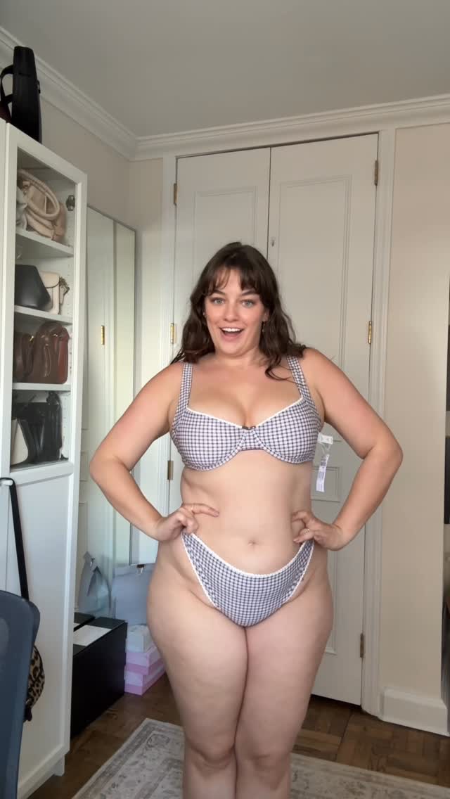 some recent swimmies!!! by @sixtinerouyre