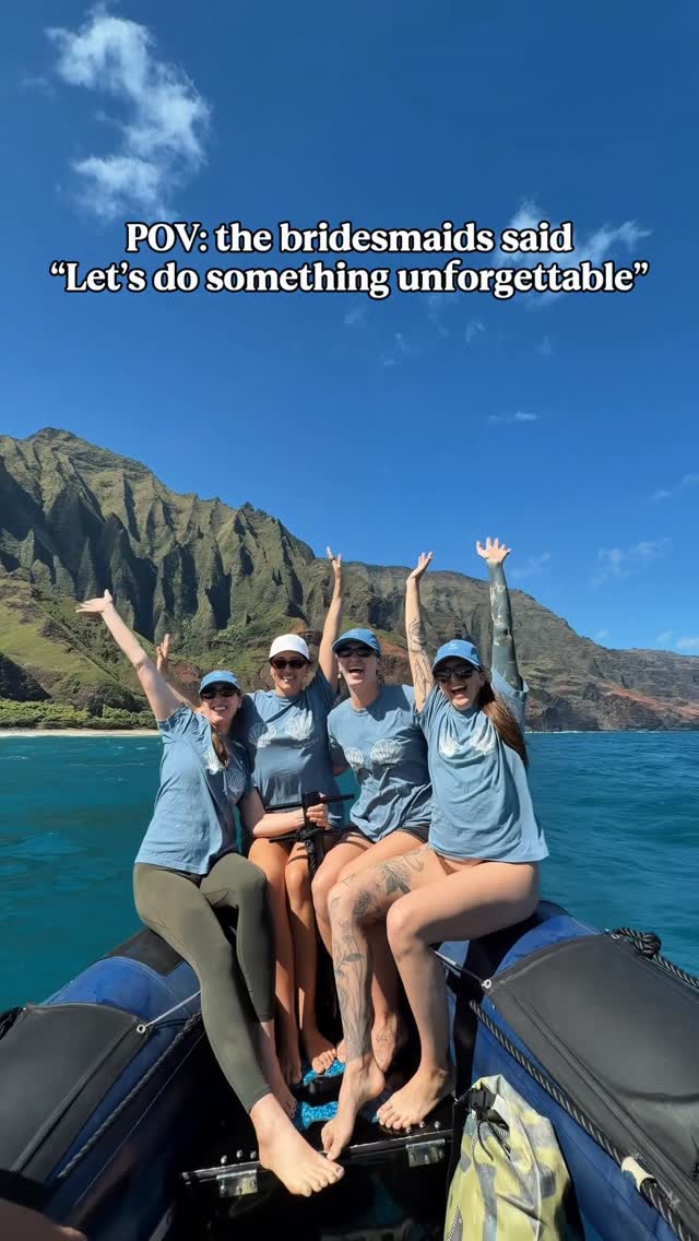 Na Pali with @goblueadventures was the best adventure to take our bride on! 🙌🏼👰🏽‍♀️💍 #girlstrip #kauai #hawaii #ocean #napali by @goblueadventures