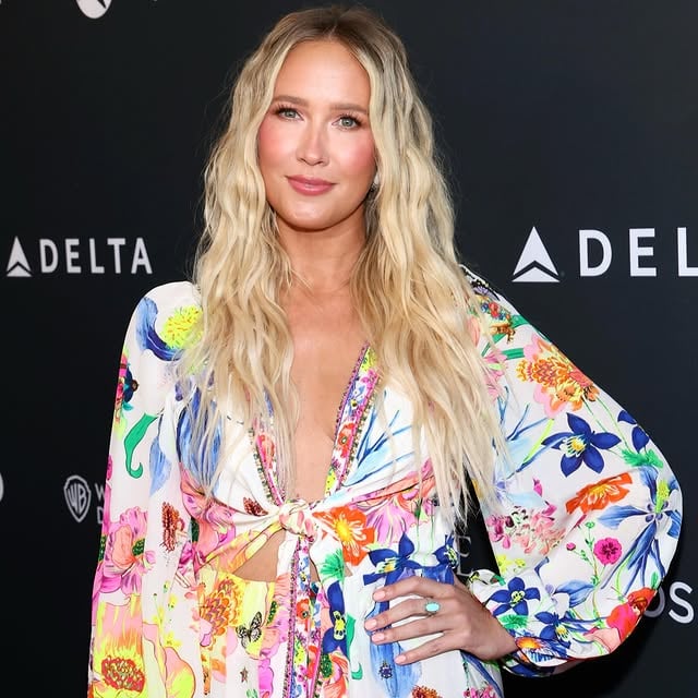 💫A record breaking night to be a part of! @mptfnextgen raised an incredible amount of money and I’m so honored to have been a part of such a beautiful evening 💘✨ @jadewhipkey and I had a wonderful time #Nextgensummerparty #hollywood by @therealannacamp
