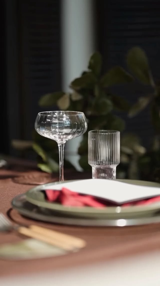 We hosted our @mind.meld_ Nourish Wellness Experience this past weekend and wow… what a beautiful reminder of what happens when women intentionally make space for themselves.From meaningful conversations and moments of reflection to movement, nourishment, and connection, the day was filled with so much warmth, presence, and community.Thank you to every woman who joined us and poured into herself. Watching you slow down, connect, and simply be was exactly what Nourish was created for.Thank you to all our partners @healingearthglobal @lecreusetsa @motherkindco @fehmz @stasoffro_hair @elysianenkrateia for helping us bring our vision to life. Until the next one. 🤍 by @nonkululeko_mthimkulu