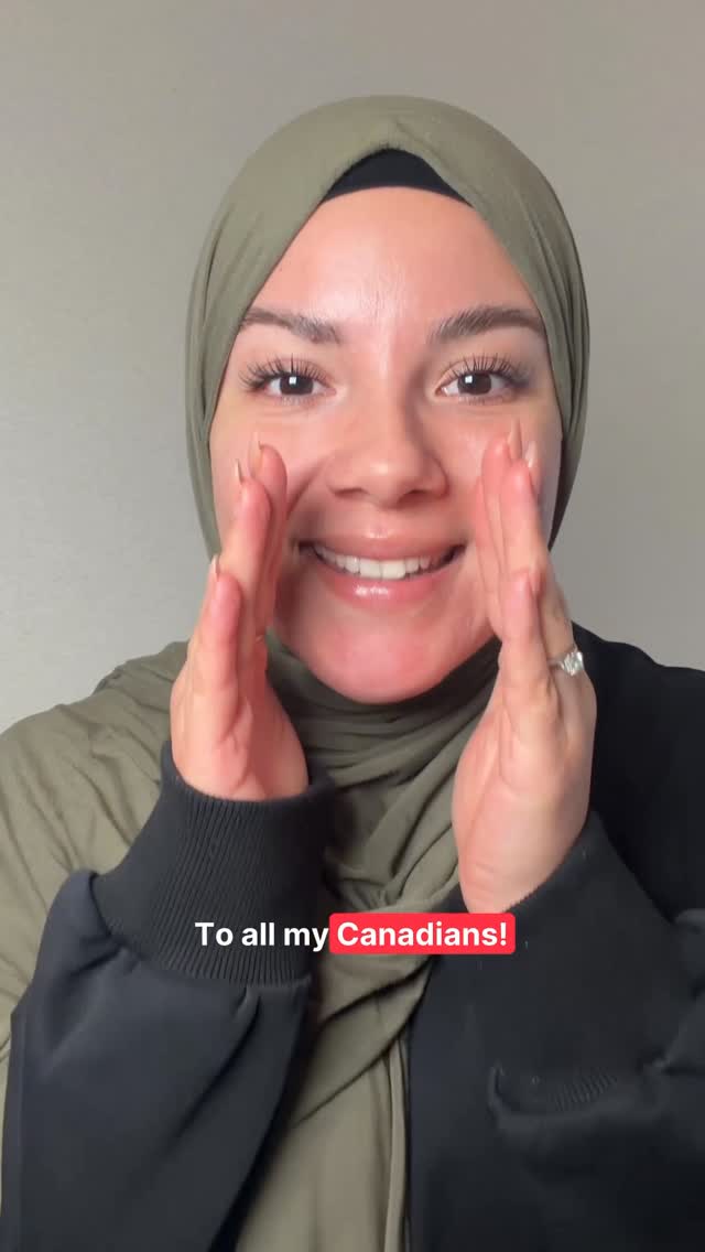 CANADA 🇨🇦🍁 Experience the beauty, history, and spirituality of Madinah in ‘Madina: The Enlightened City’ — a breathtaking documentary that brings to life the city beloved by millions around the world and the cherished city of Prophet Muhammad ﷺ. Through stunning visuals and powerful storytelling, the film offers a rare journey into the heart of Islam’s second holiest city.Coming to Canada for the very first time, this special documentary tour will be visiting cities near you. Don’t miss this unique opportunity to experience and learn about the city we all love — the blessed city of Madinah. A moving and unforgettable event for families, communities, and anyone inspired by faith, history, and culture.Don’t miss out. Book your tickets now! Link in bio by @thelatinaninjaofficial