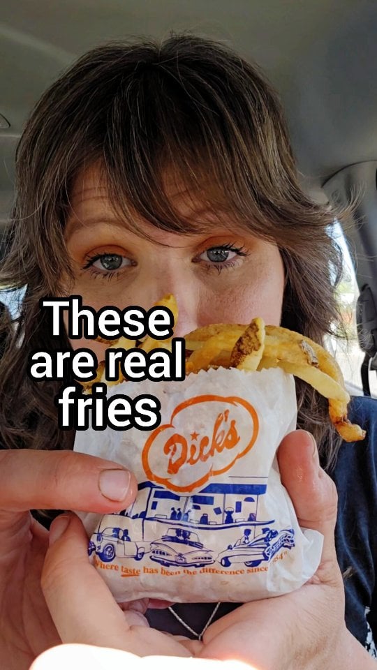 As a 3rd generation @dicksdrivein customer raising 4th generation Dick's customers, this is just the truth. Some people might not like it, but, I said what I said. Not sponsored! #seattle #dicksdrivein #fries #review by @dicksdrivein