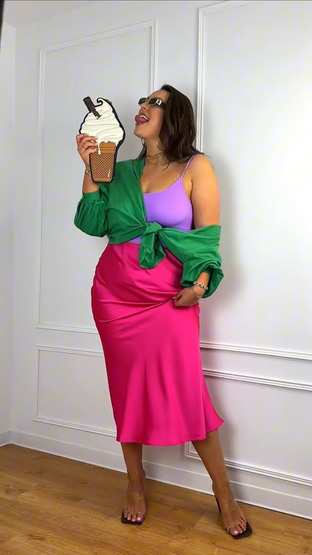 💚🩷#modelkaplussize #stylizacjeplussize #plussizemodel #plussize by @justynaczajka.plussizemodel