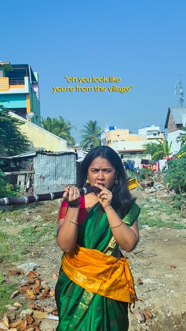 Everybody is from the village Shanaya🤏

Audio : @divivocal