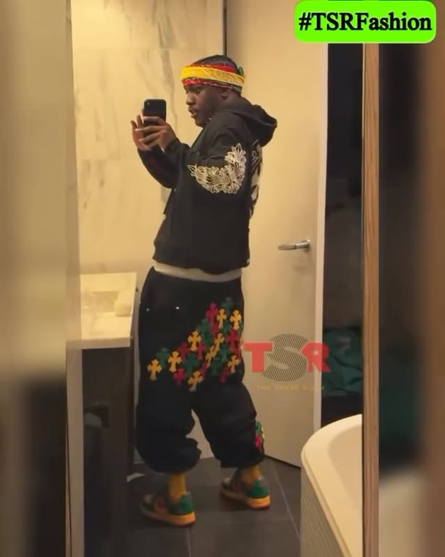 #TSRFashion: Okayy! #LilYachty came through with the stacked bandannas and Chrome Heart jeans.🔥 #Roomies, are we feeling the look? ✍🏾:#TSRStaffJR