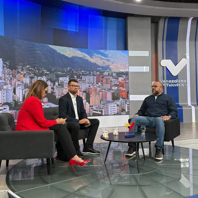 A propósito de la visita de la presidenta encargada de la República, Delcy Rodríguez, a Nueva Delhi, el diputado Omar Farías (PSUV/Monagas) resaltó este miércoles que la recientemente reformada Ley Orgánica de Hidrocarburos apalanca los acuerdos estratégicos entre Venezuela y la India.Farías, quien integra la Comisión Permanente de Energía y Petróleo, explicó que esta ley cumple con el objetivo de adaptar y proponer nuevos esquemas de negocio que ratifican la seguridad jurídica exigida por los inversionistas internacionales.Para ampliar esta información, ingresa a www.asambleanacional.gob.ve by @asamblea_ven
