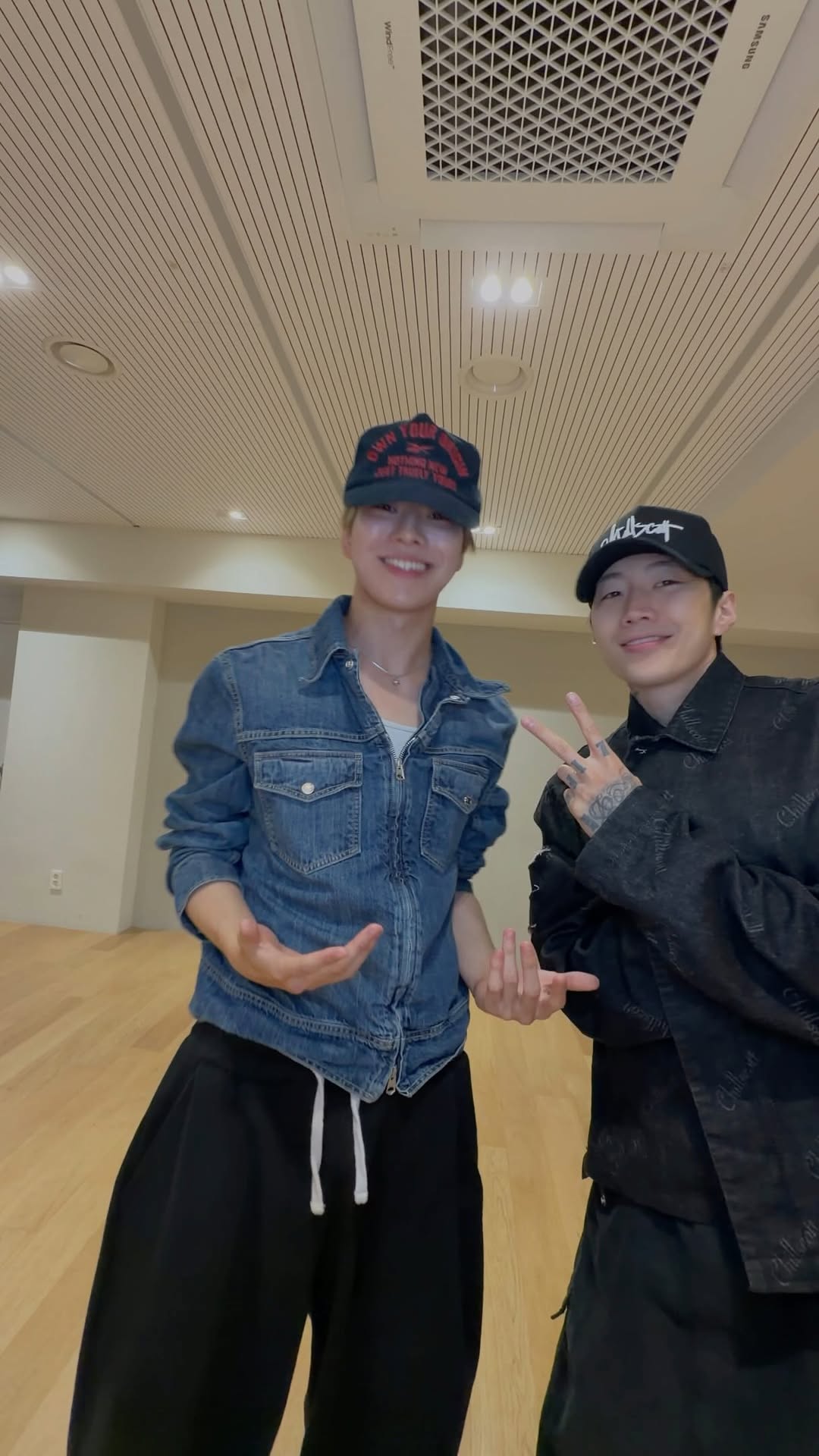 #IF_I move with @moresojuplease 님 🤷

#TREASURE #JayPark #IF_I_Challenge