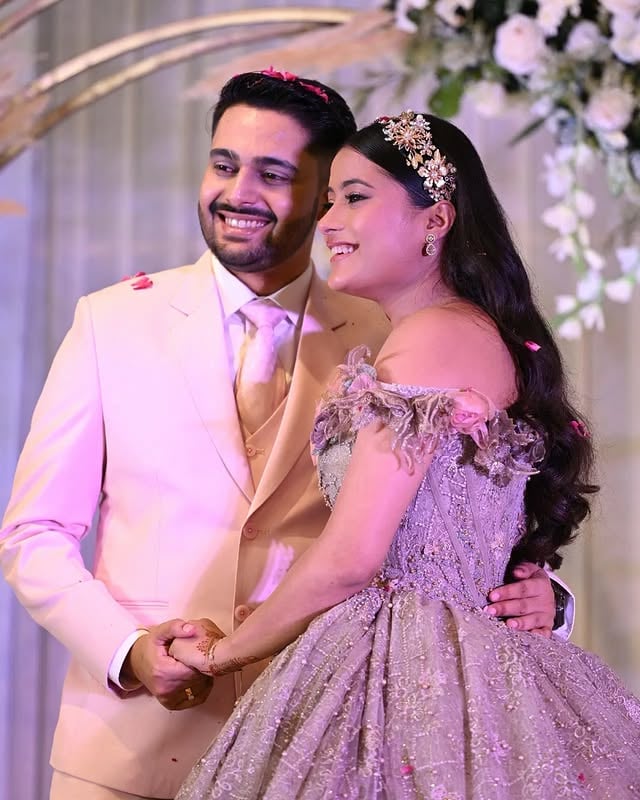 365 days of being engaged to my favorite person. Forever looks beautiful with you. 
Happy First Engagement Anniversary My Love❤️✨
.
.
.
.
#engagementanniversary #couplesofinstagram #love 
#relationshipgoals #MemoriesForLife