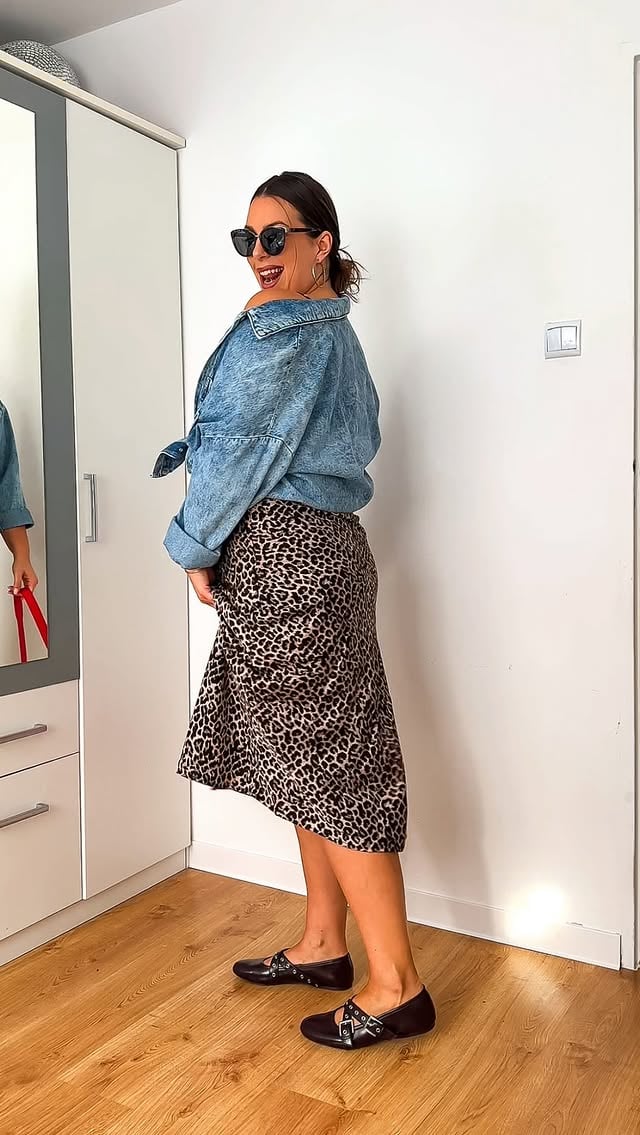 A może panterka? 🐆 … w luźniejszym wydaniu 😜#modelkaplussize #stylizacjeplussize #plussizemodel #plussize by @justynaczajka.plussizemodel