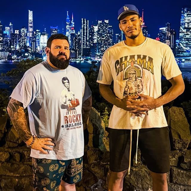 I brought Godzilla from Japan 🇯🇵 to New York 🇺🇸 , @king___0208 Chama 🔥 #pliniocruz #coachcruz #kingedokpolo #cruzmma #rootsgymjapan by @pliniocruzmma