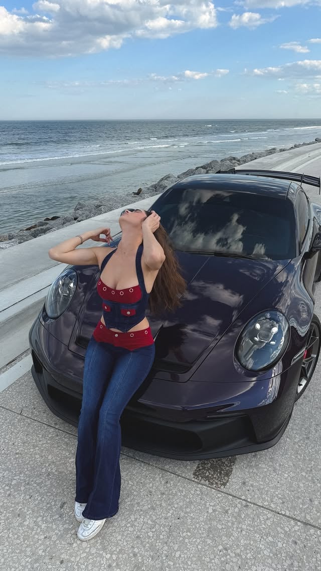 Saturday car hangs