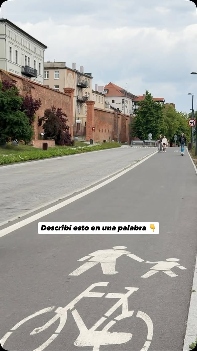 Describí esto en una palabra 👇 by @patobonato
