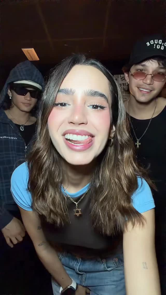 Soy su fan Chavos @3am