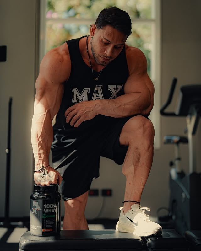 Boa semana, família!

Corre no site da @maxtitaniumsuplementos e garanta o suplemento do mês.

Use o cupom **DINO** e aproveite seu desconto.

Let’s go!
#maxitanium #maxtitaniumsuplementos