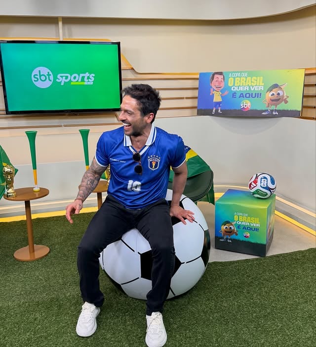 Não sei se o hexa do Brasil vem, mas o título de melhor cenário para a Copa do Mundo já tem dono: SBT! 🏆🇧🇷 by @venecasagrande