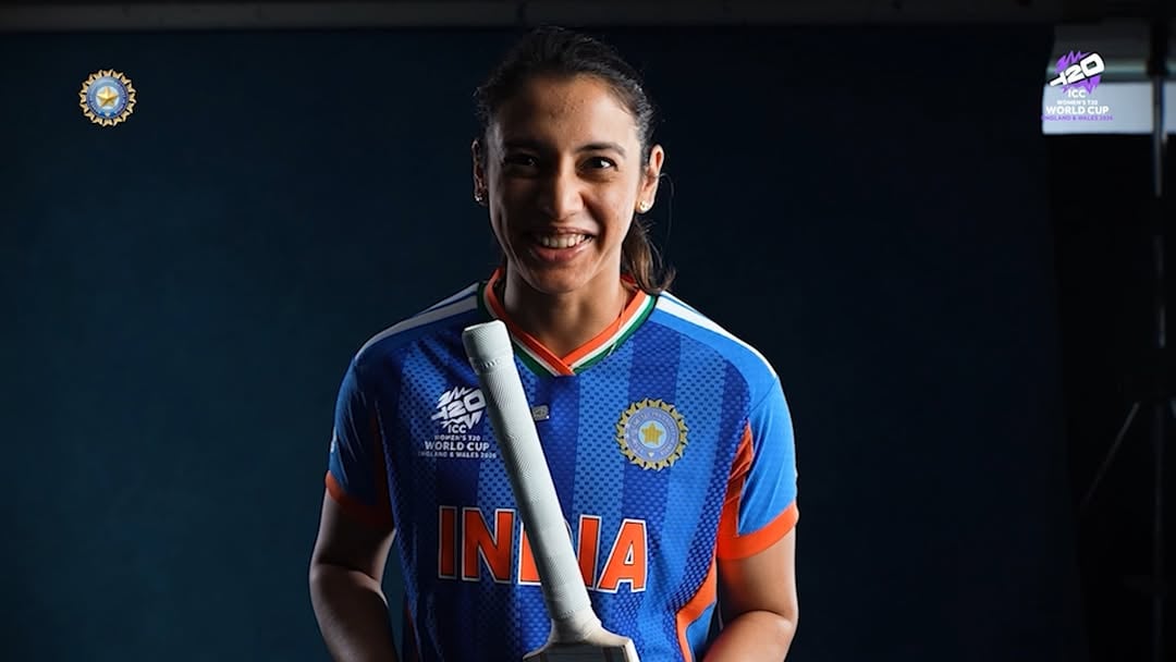 Lots of clicks 📸
Lots of fun and laughs😄

🎥 BTS from #TeamIndia's World Cup photoshoot you don't want to miss 😌

#T20WorldCup | #WomenInBlue