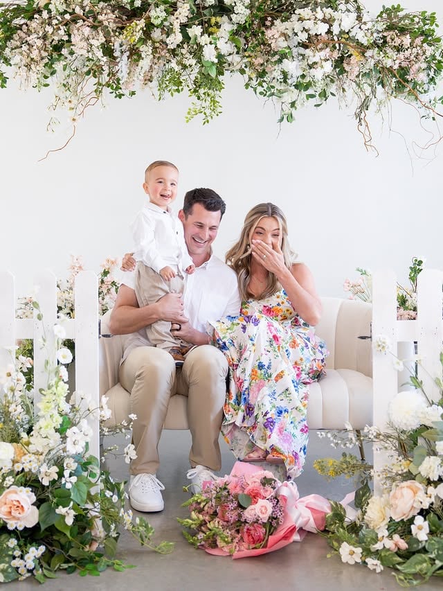 “There’s something special about getting to have one of each. I hope she’s a daddy’s girl. I also feel like having a daughter makes you, as a man, want to be even better to set the standard for the kind of man she’ll want to marry one day. Not that I don’t want to be the best possible example for Caden - just different I don’t know. I’m also excited for daddy daughter dances.” - @conner5combs’ response when I asked how he feels about having a girl 🥹💕

📸 @acarmanphotography 
📍 @lemondropstudiostx