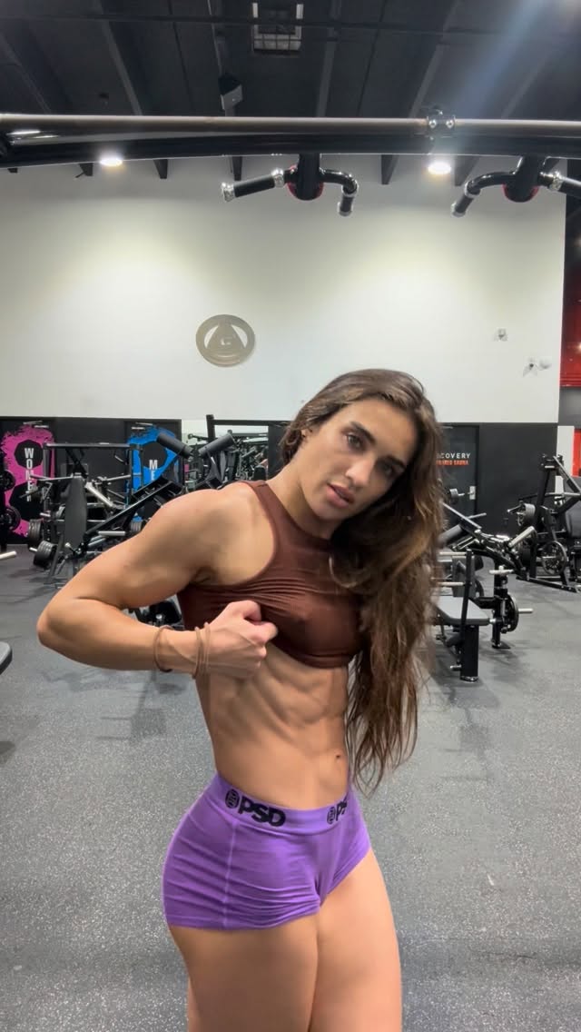 Abs 😛 by @autummn_xx